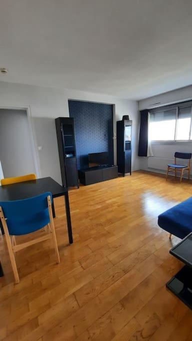 לה גראן-קולומב Appartement 2 Pieces Tres Lumineux מראה חיצוני תמונה